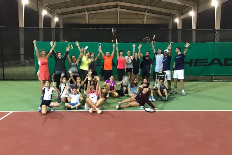 group-tennis-event